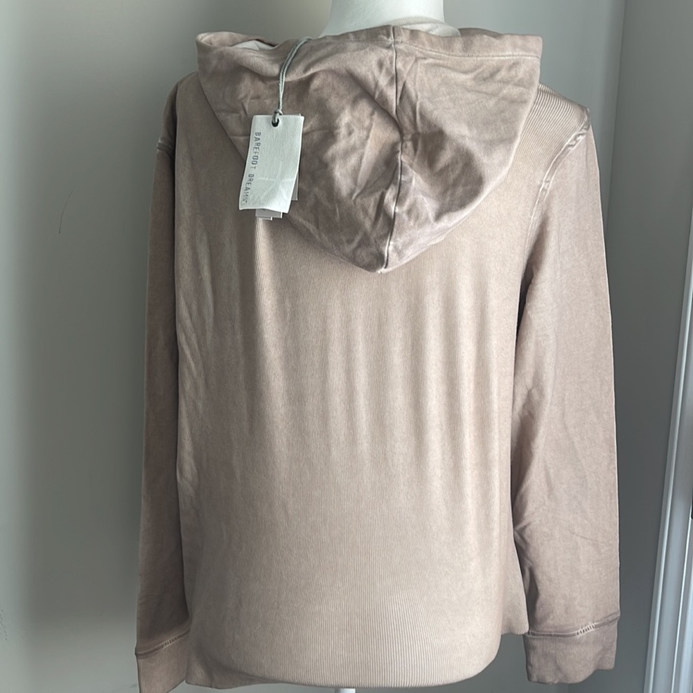 Barefoot dreams luxe sunbleached hoodie